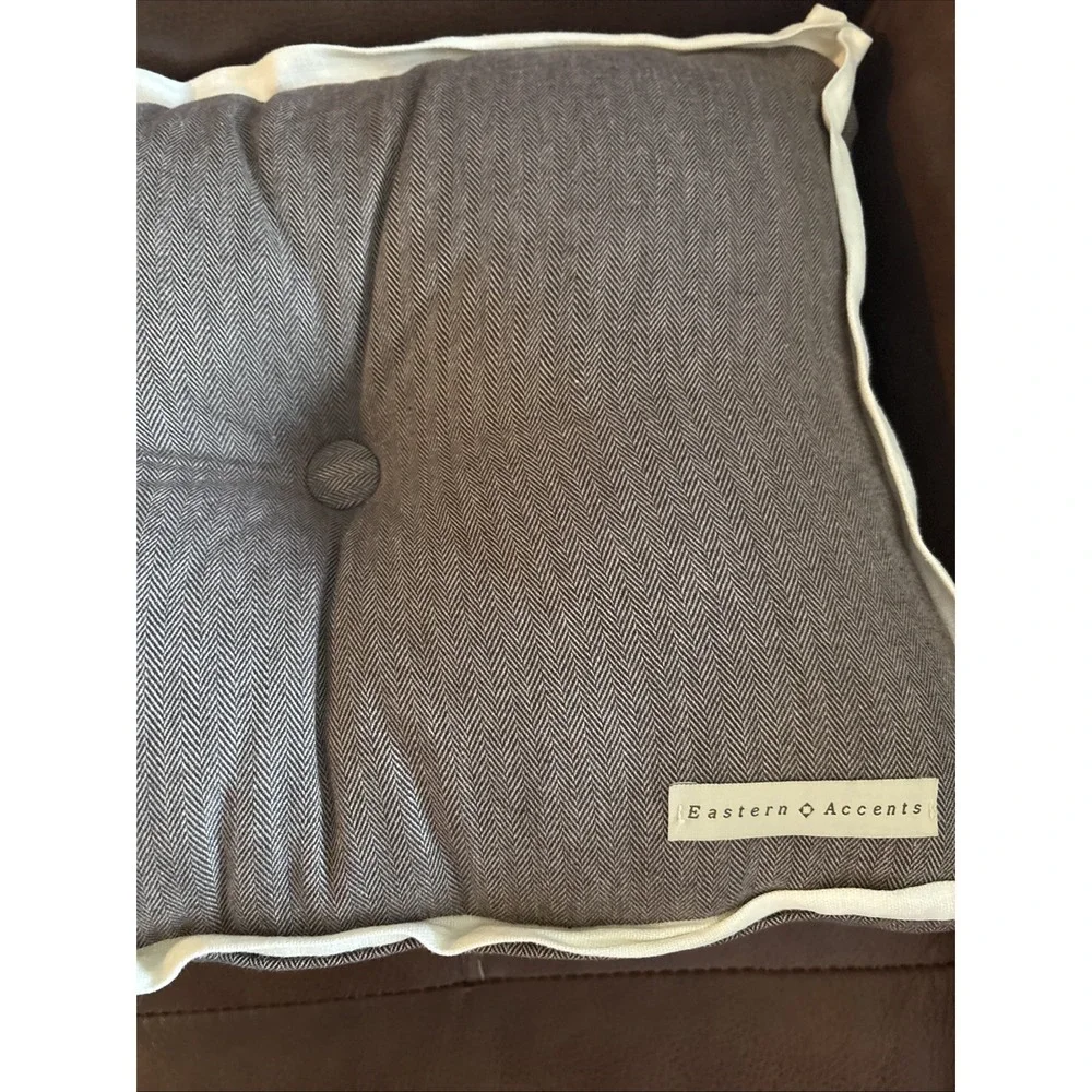 Eastern Accents Size Pillow Sham and insert‎ 22